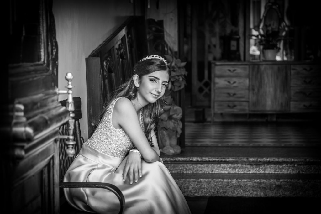 Fotógrafo en Guadalajara Bodas y XV años, bautizos y eventos sociales.